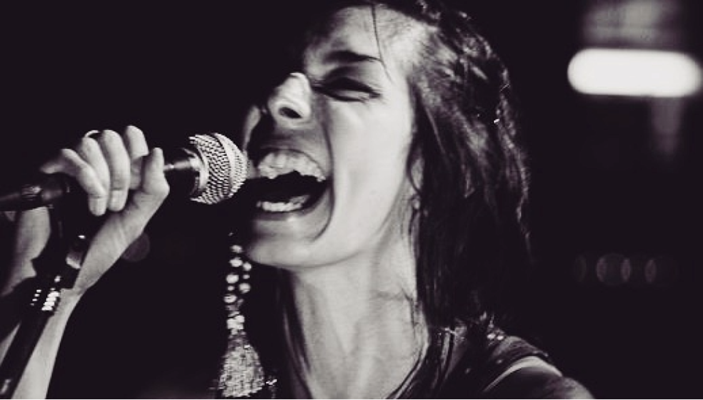 Murió Araceli Julio, reconocida cantante argentina. Tenía 39 años
