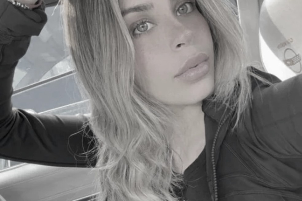 ⁠Esposo de Carolina Flores reveló dónde estaba cuando su mamá atacó a la exreina