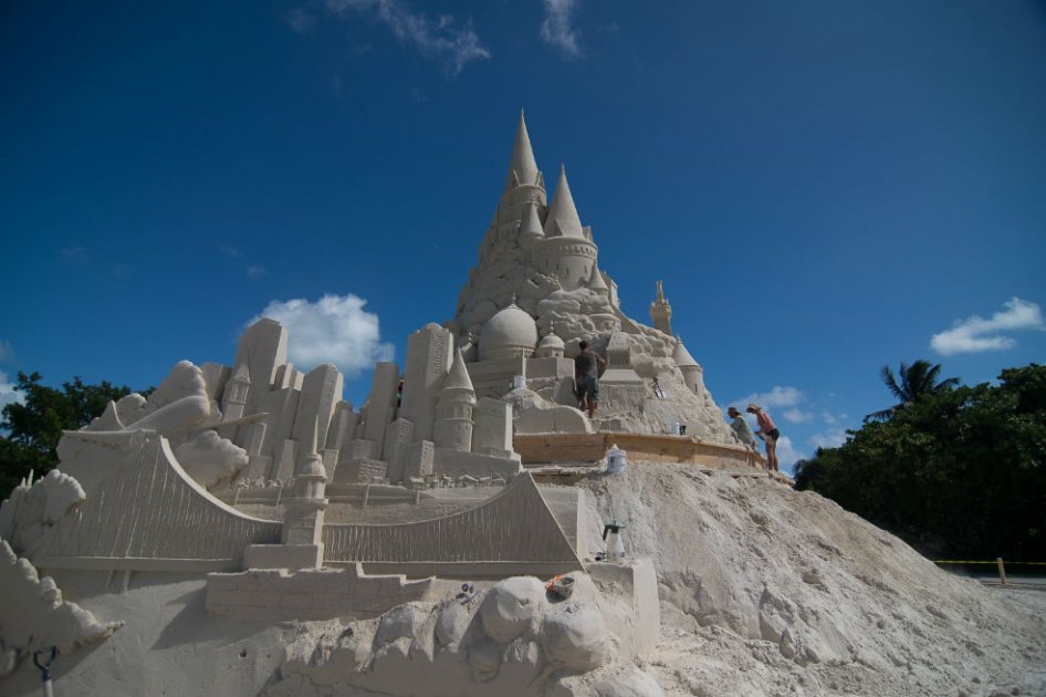 El castillo de arena más grande del mundo está en Miami