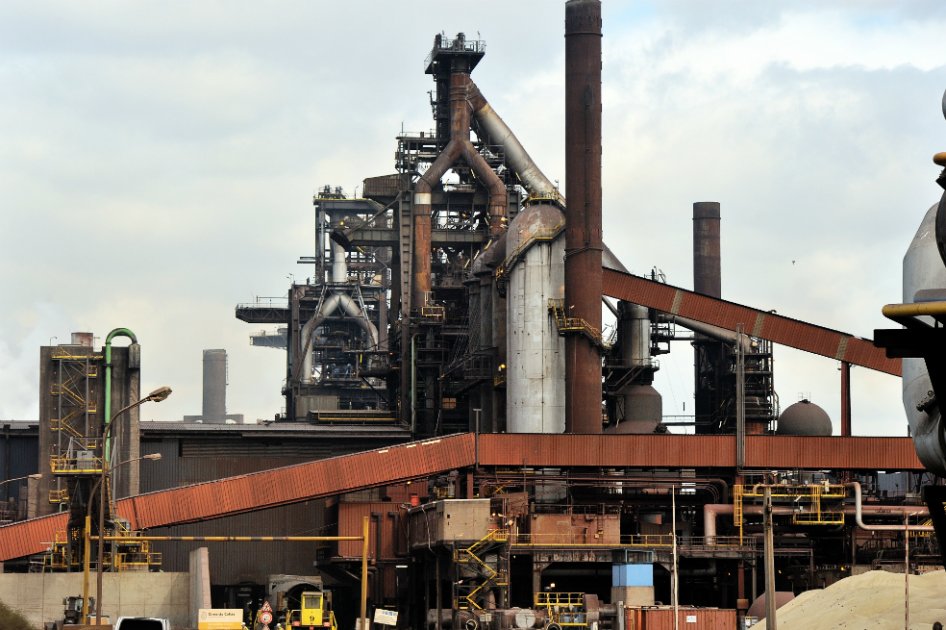 Según el informe de la CEPAL, la región deberá enfrentar en 2016 diversos escenarios y riesgos de la economía mundial.