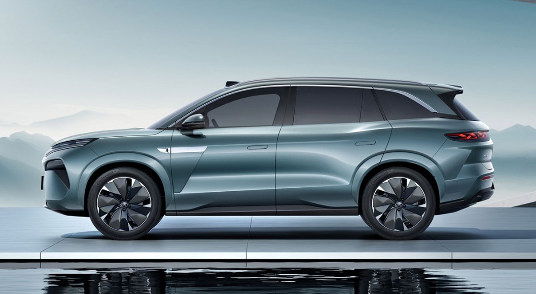 Así son los nuevos Tang y Han de BYD: berlina y SUV con más de 1.000 CV