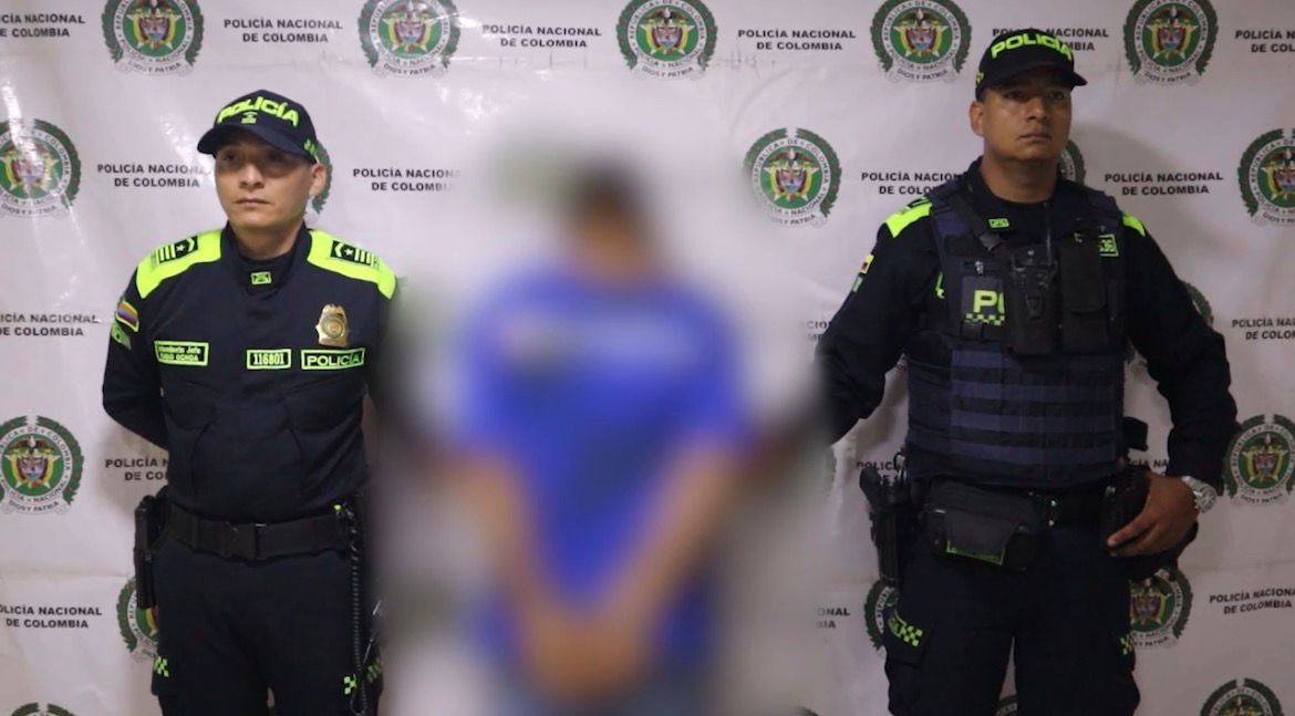 El presunto responsable fue capturado por la Policía Metropolitana de Cali luego del operativo que se extendió por varias vías de la ciudad.