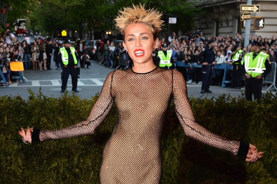 Miley Cyrus cuenta sus miedos