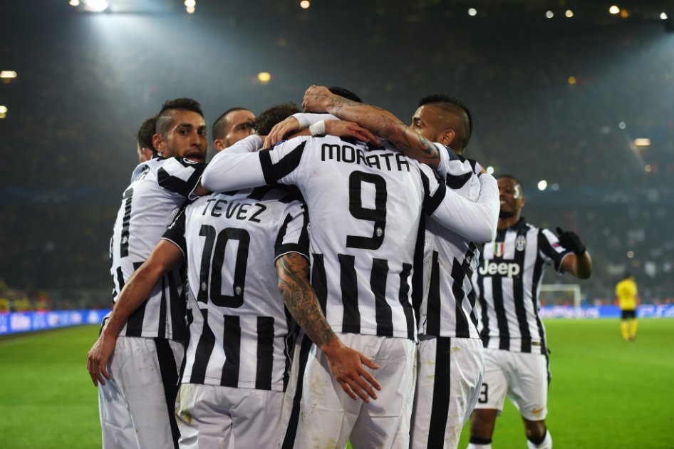 De la mano de Tévez, Juventus goleó 3-0 al  Borussia Dortmund