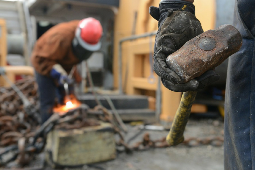 Chilenos crean material de construcción sustentable y resistente al fuego