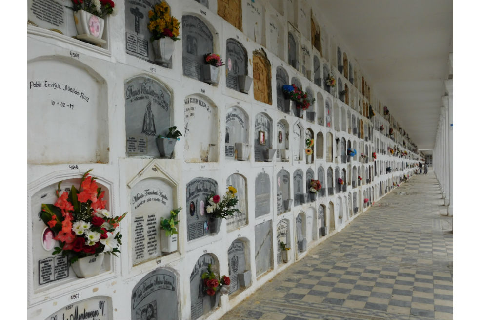 El día de Todos los Santos en el Cementerio Central