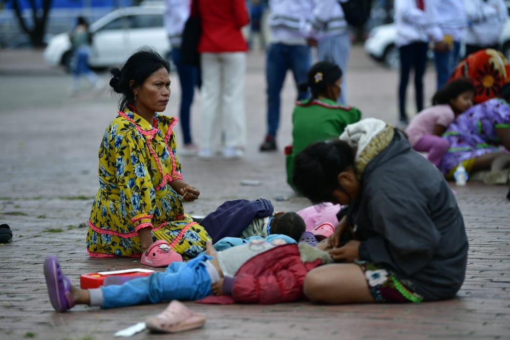48 familias, en su mayoría menores de 12 años y mujeres, tuvieron que dejar su resguardo al sur del departamento del Chocó como consecuencia de los enfrentamientos entre grupos armados.