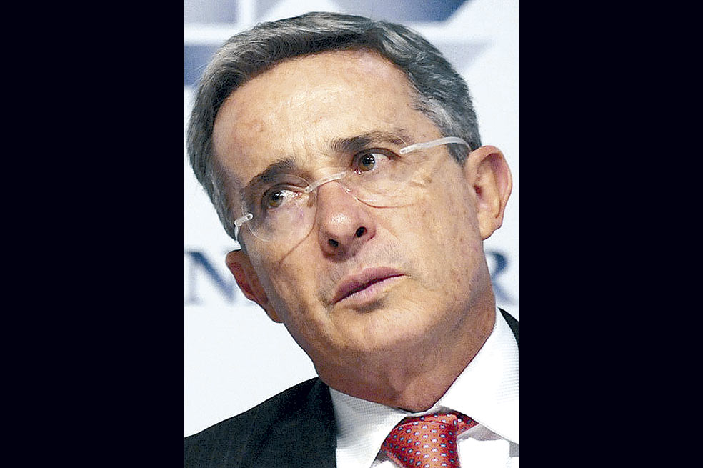 Uribe pide prolongar los diálogos