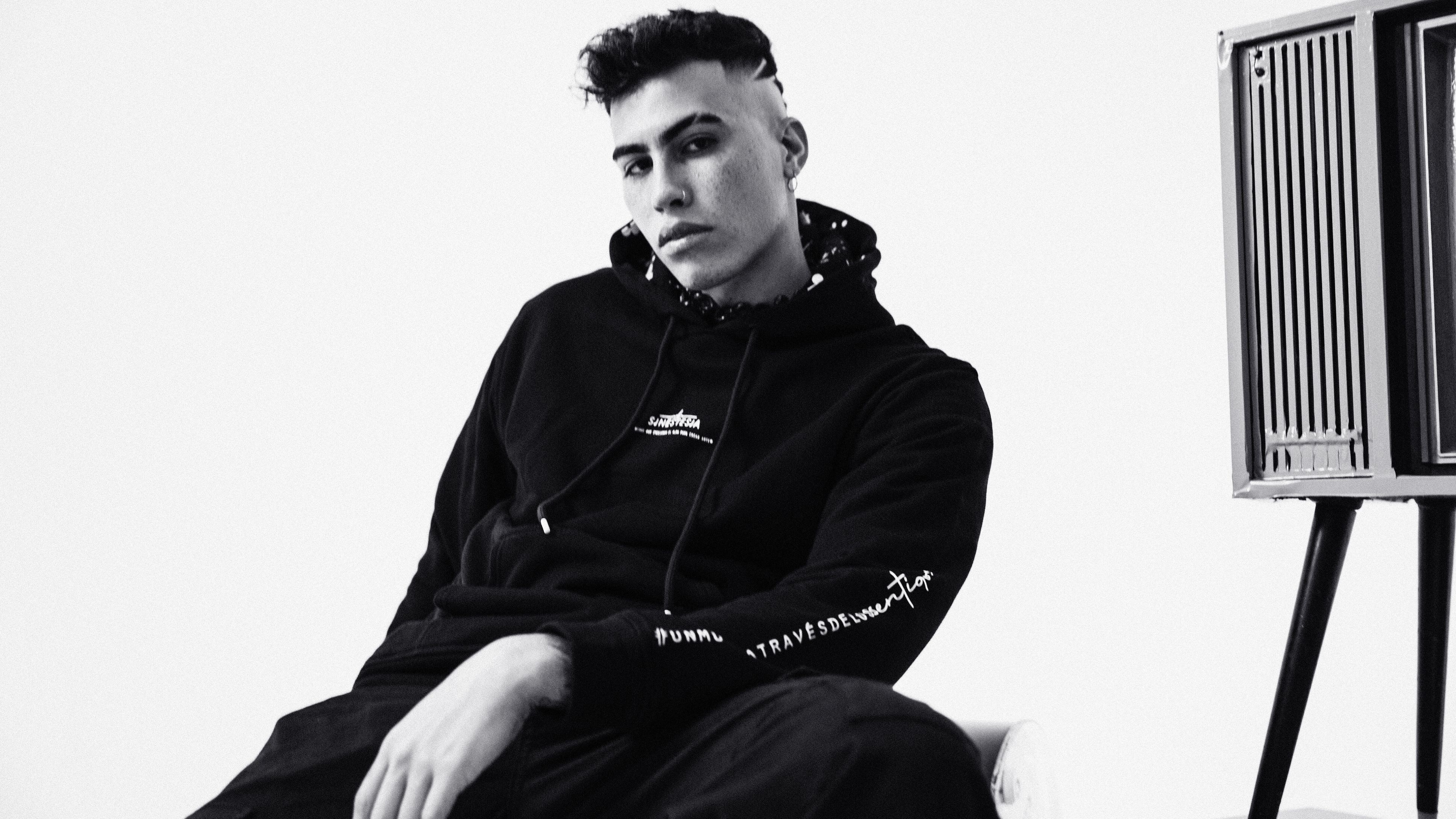 “Noches pasadas”, escucha lo nuevo del artista urbano You Andy