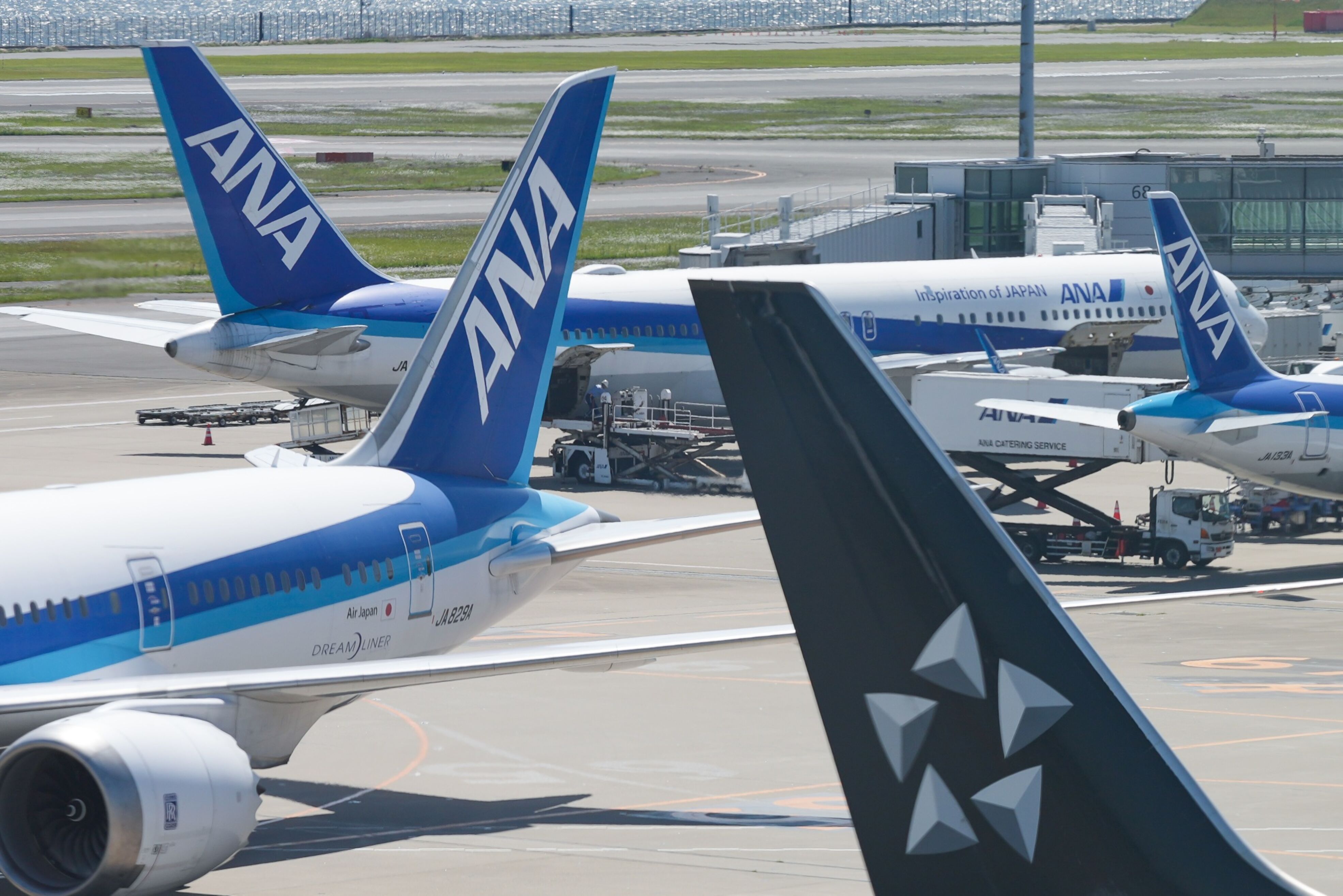 Nuevo incidente entre dos aviones en aeropuerto de Japón: no hay heridos