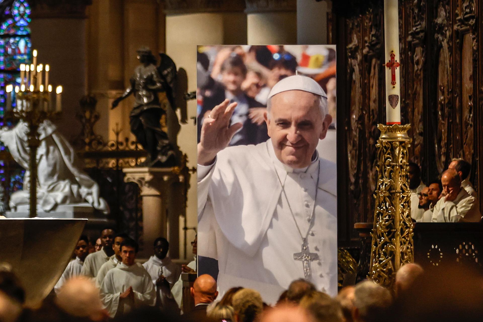 ¿De qué murió el papa Francisco?