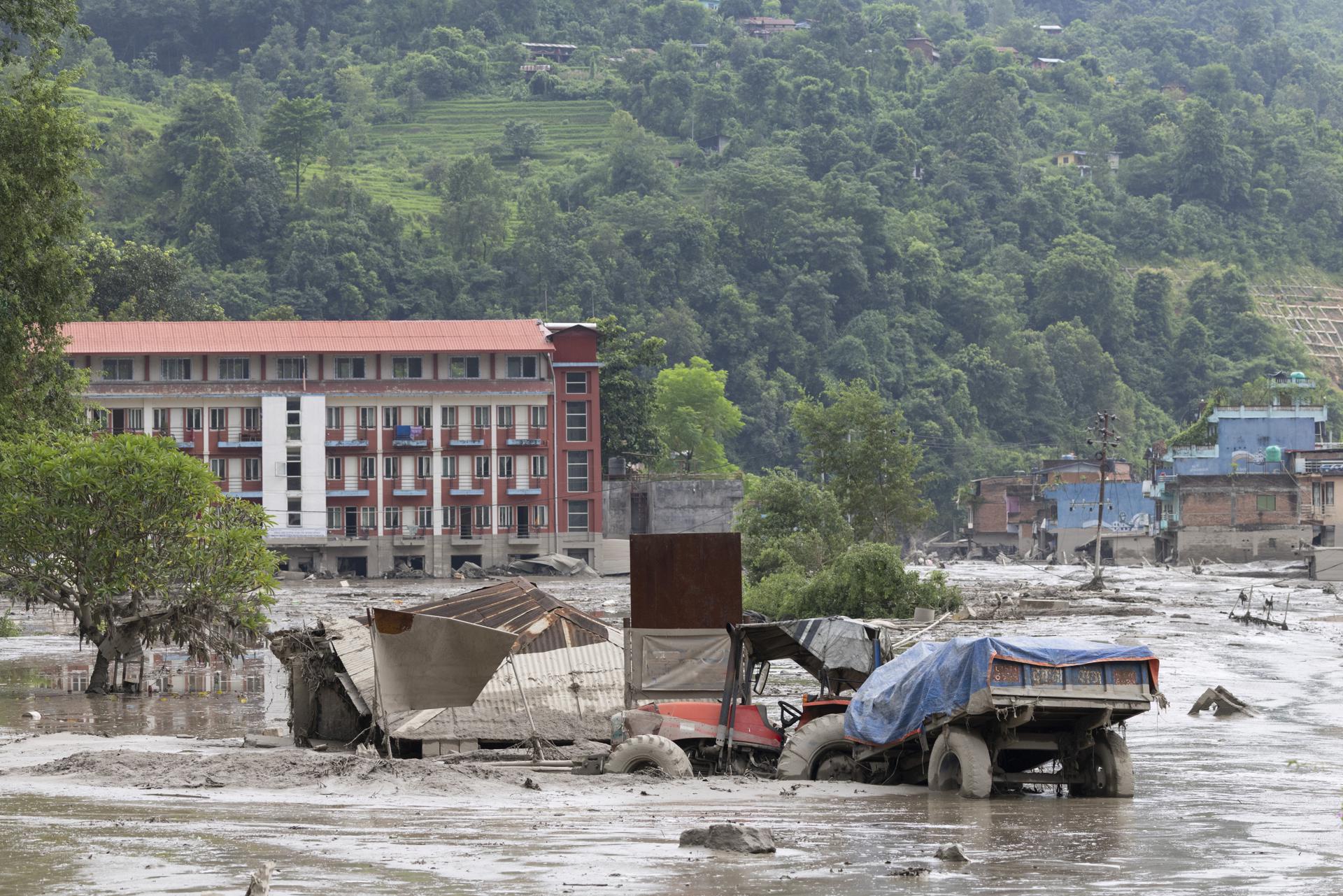 Colombianos en Nepal: ¿qué hacer ante la emergencia y cómo pedir asistencia?
