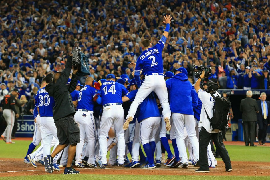 Los Azulejos de Toronto ganaron el juego por el comodín de la Liga Americana. Foto: AFP