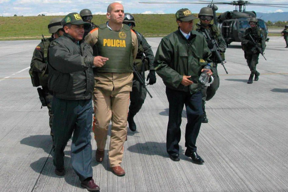 La visita de Iván Cepeda a ‘Simón Trinidad’ en cárcel de EE.UU.