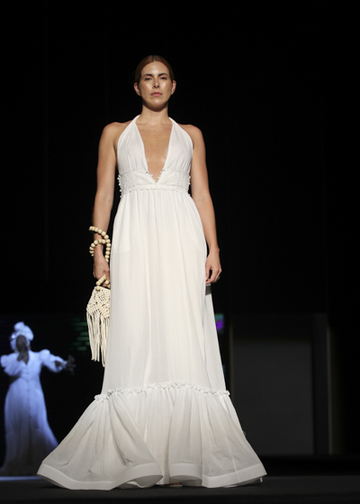 Paola Arango inauguró Cali Distrito Moda 2023 con su pasarela Bienaventuranza