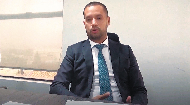 En su más reciente declaración en la Fiscalía, Diego Cadena dijo que llegó a estos testigos “referenciados por el expresidente [Uribe] o su exasesor Fabián Rojas”.