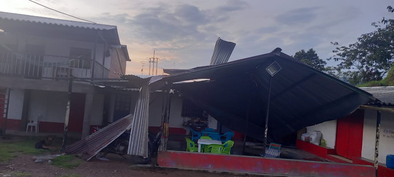 En imágenes: vendaval afectó 13 viviendas y 24 personas en Samaná, Caldas