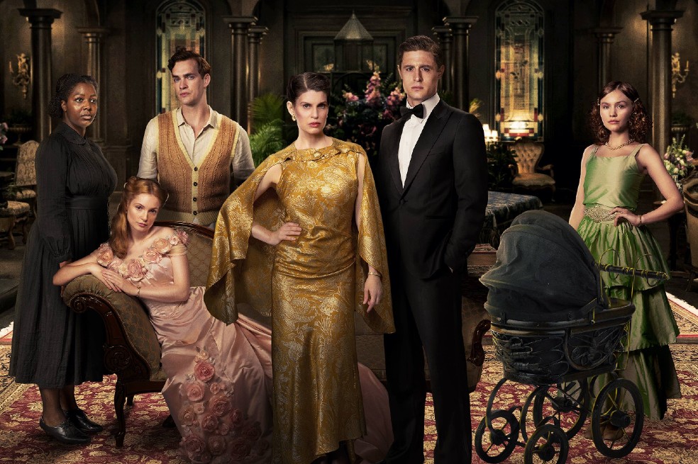 Lifetime estrena “Flores en el ático: el origen”, una historia dramática