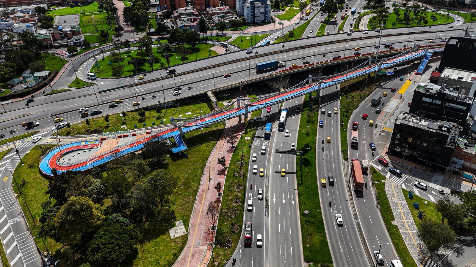 Inauguran puente peatonal tras acción popular interpuesta hace 16 años