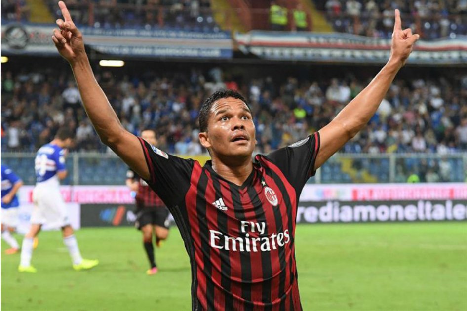 Carlos Bacca le dio el triunfo al Milan en el inicio de la jornada cuatro de la Serie A