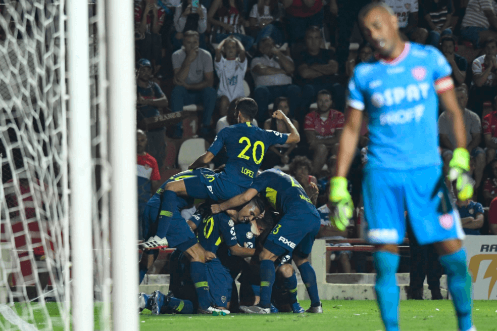 Boca ganó y San Lorenzo se hunde en la Superliga de Argentina