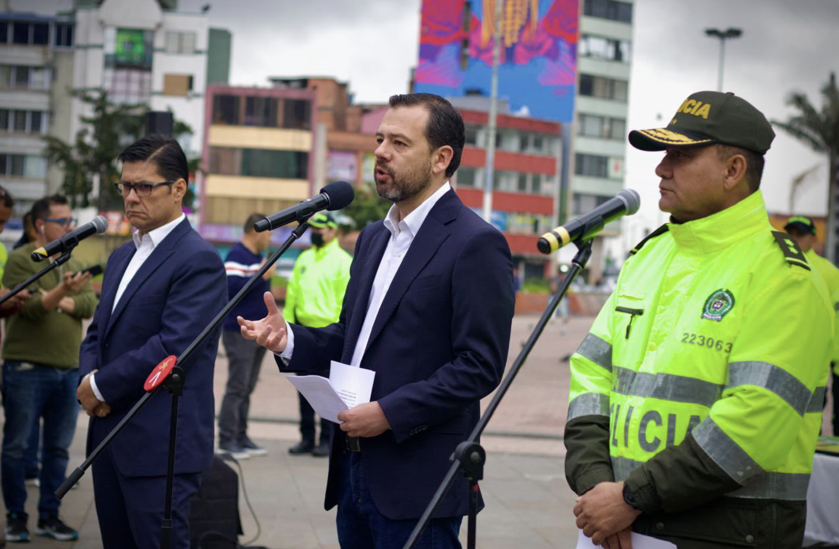 “No podemos permitir que estos hechos se repitan”: Galán por muerte de Carlos Ruiz
