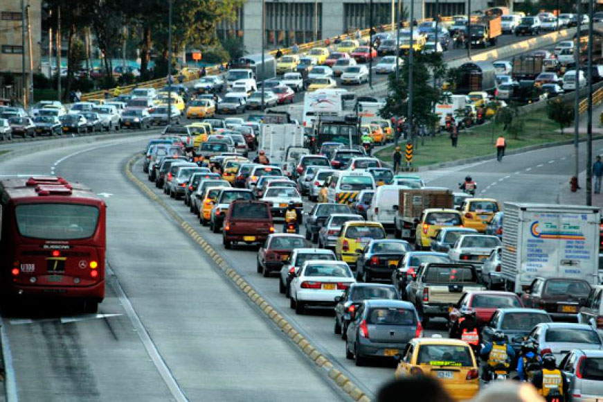 Próximo viernes vence plazo para pagar impuesto de vehículos en Bogotá