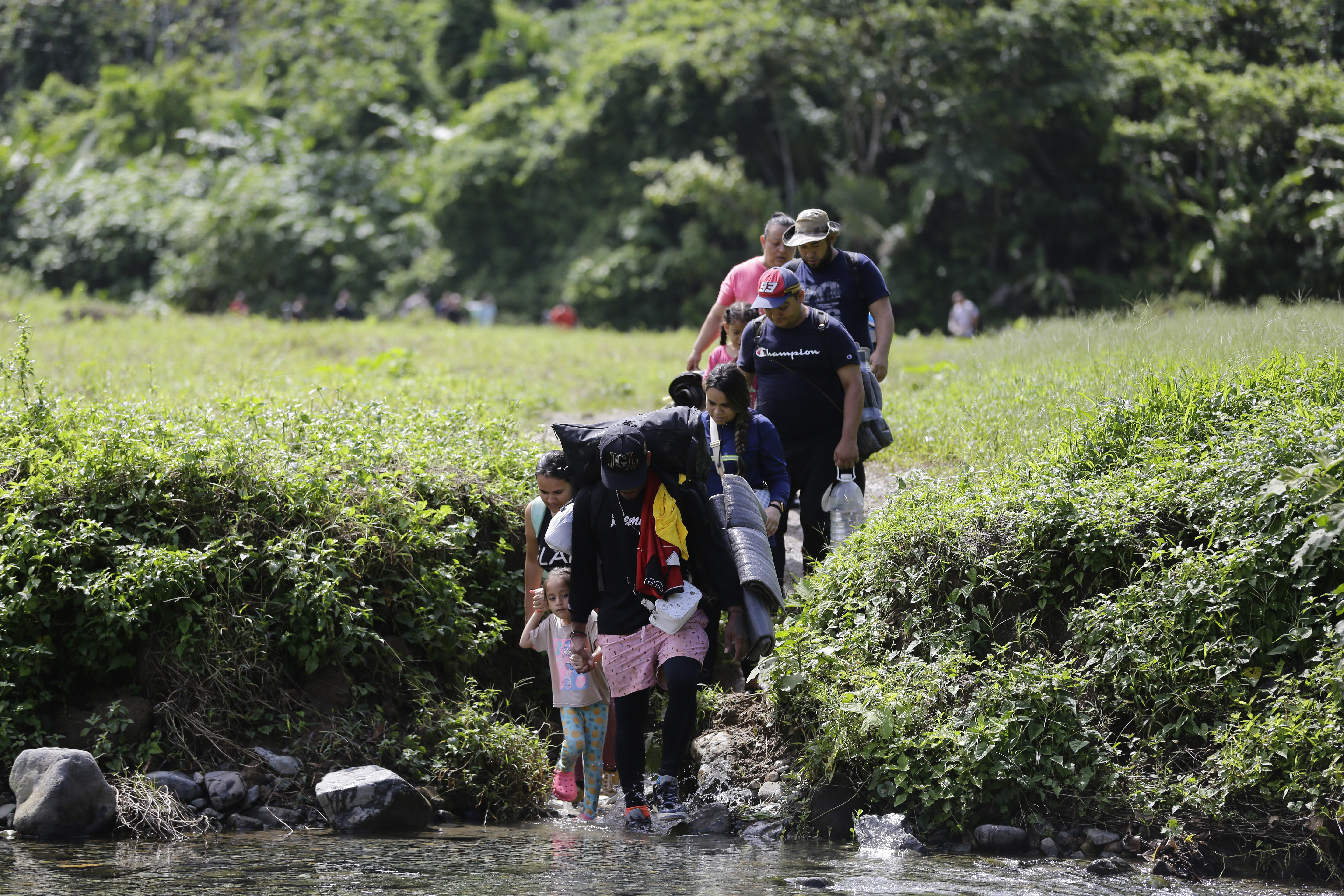 Clan del Golfo ganaría hasta $80 dólares por migrante irregular que pasa por el Darién