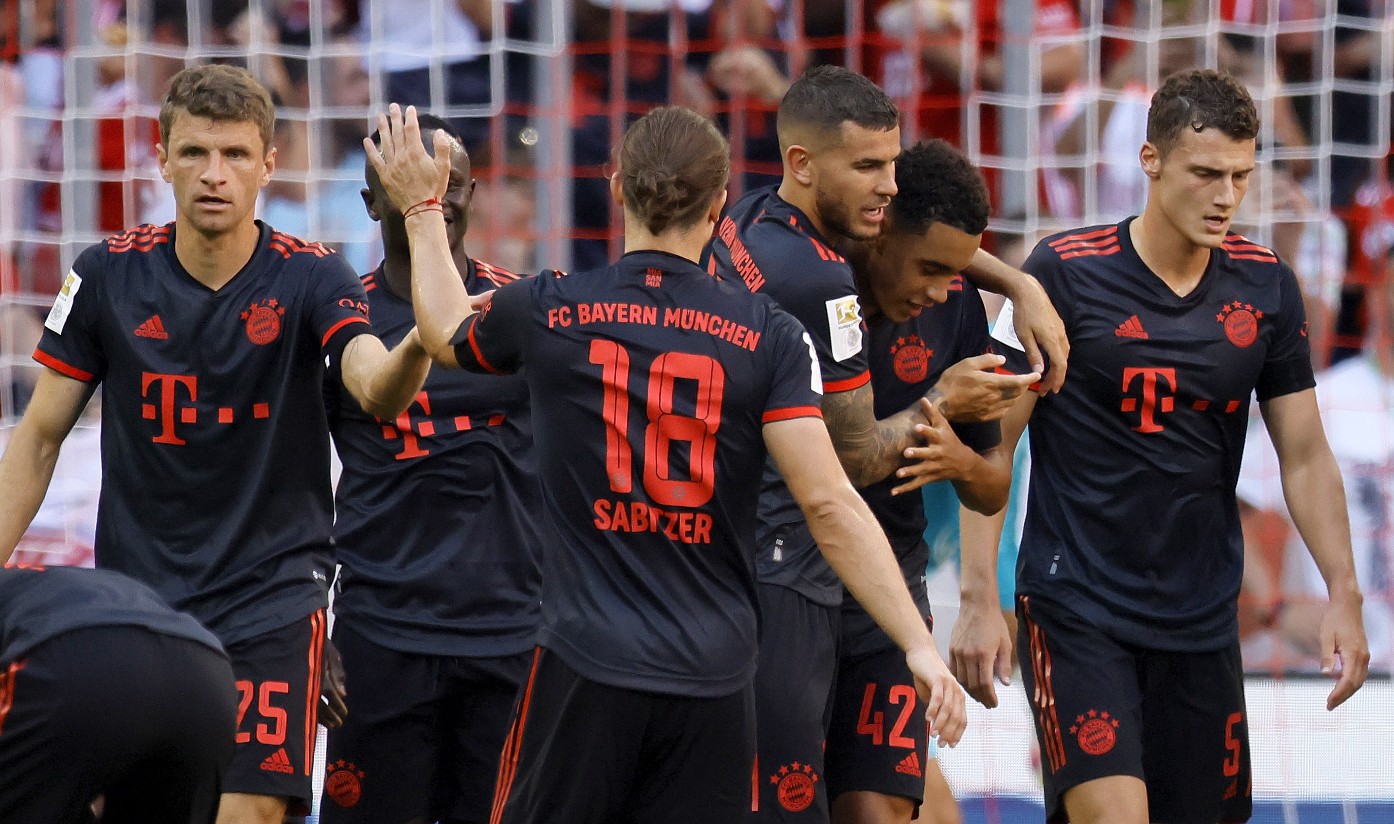 El triunfo de Bayern Múnich y el resumen de la fecha de la Bundesliga