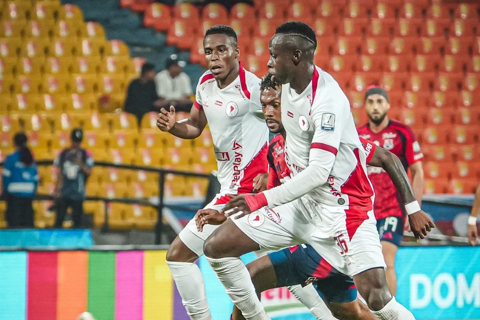 Liga BetPlay: Medellín quedó al borde de la eliminación y América rescató un punto