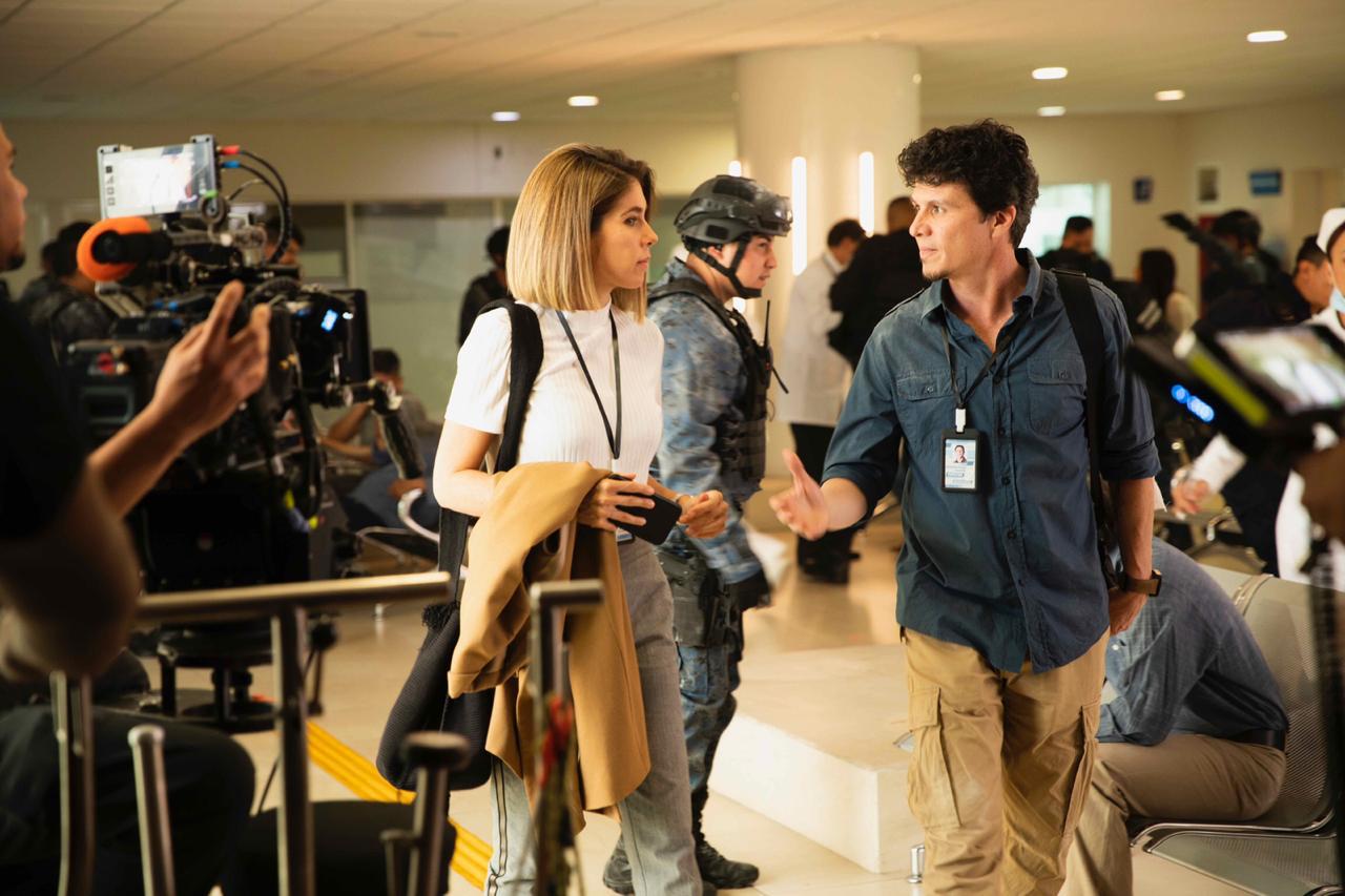 Sandra Hernández da vida a una periodista en “La Negociadora”
