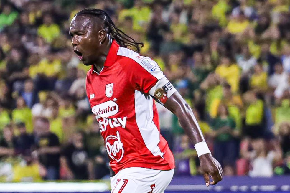 Santa Fe respira en la Liga BetPlay con un triunfo vital en Bucaramanga