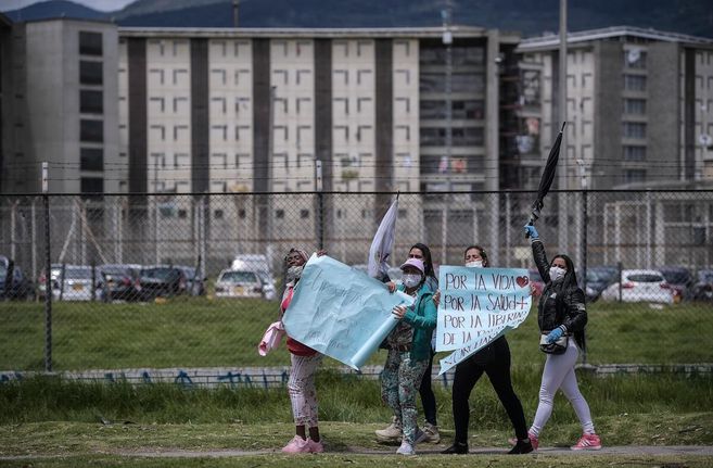 Se crean grupos de apoyo médico para controlar COVID-19 en cárceles