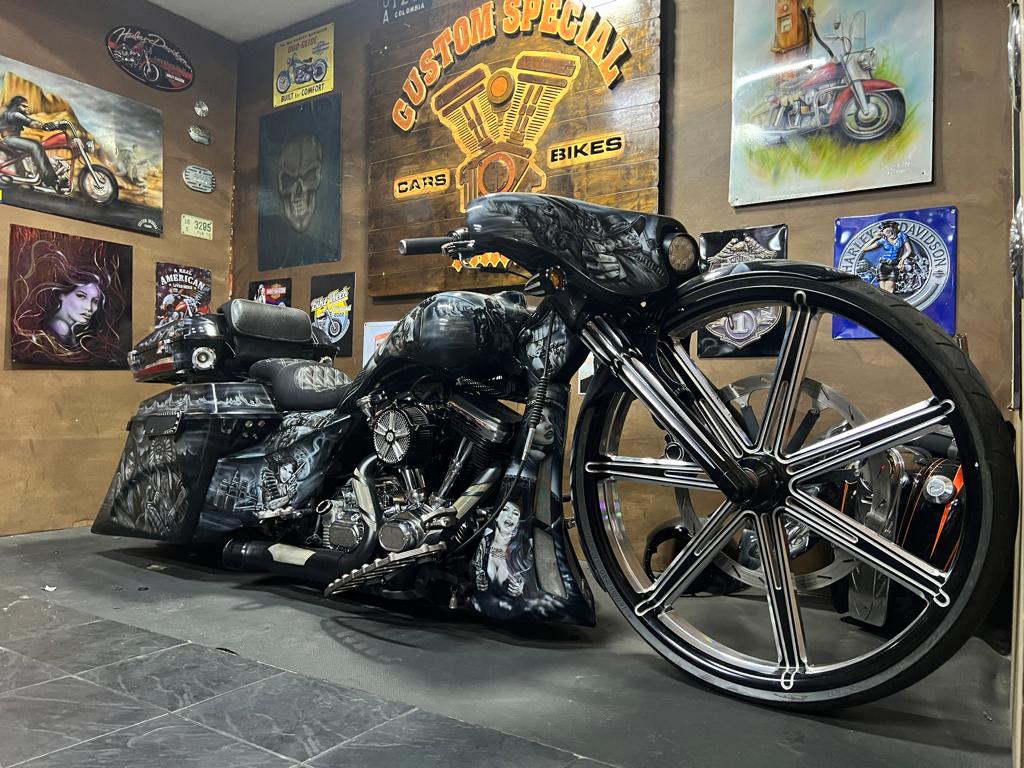 La exposición para los fanáticos de las motos Harley-Davidson en Bogotá