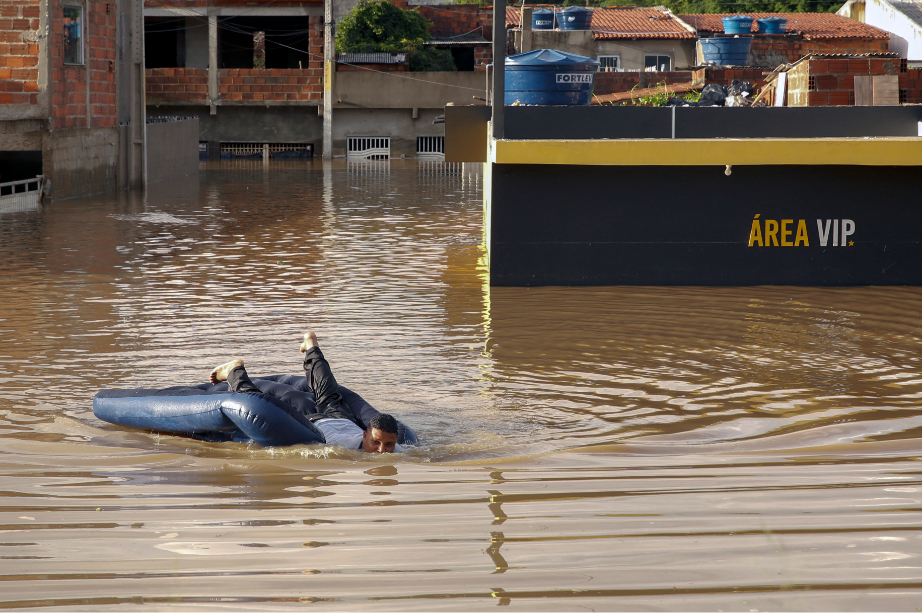 Las lluvias en Brasil dejan 18 muertos y más de 400.000 afectados