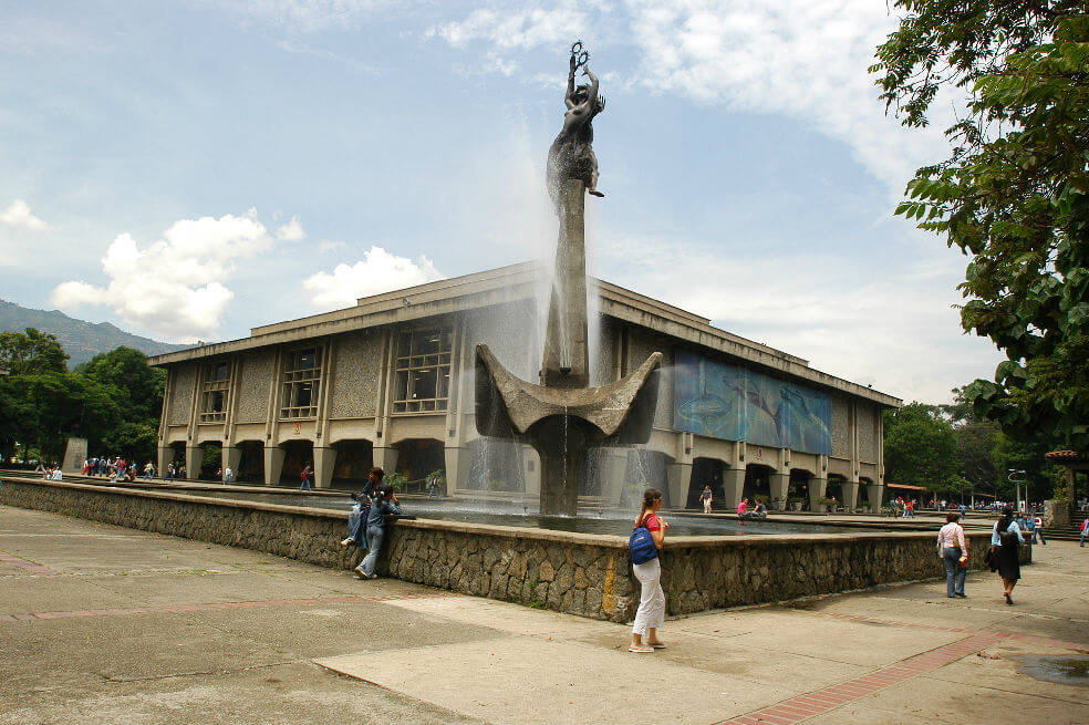 La Fuerza Pública y las universidades