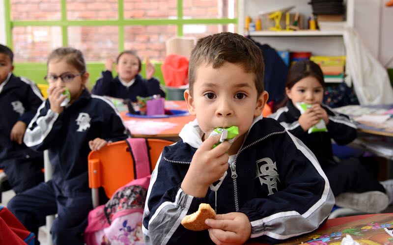 Los peros a la licitación de alimentación escolar en Bogotá