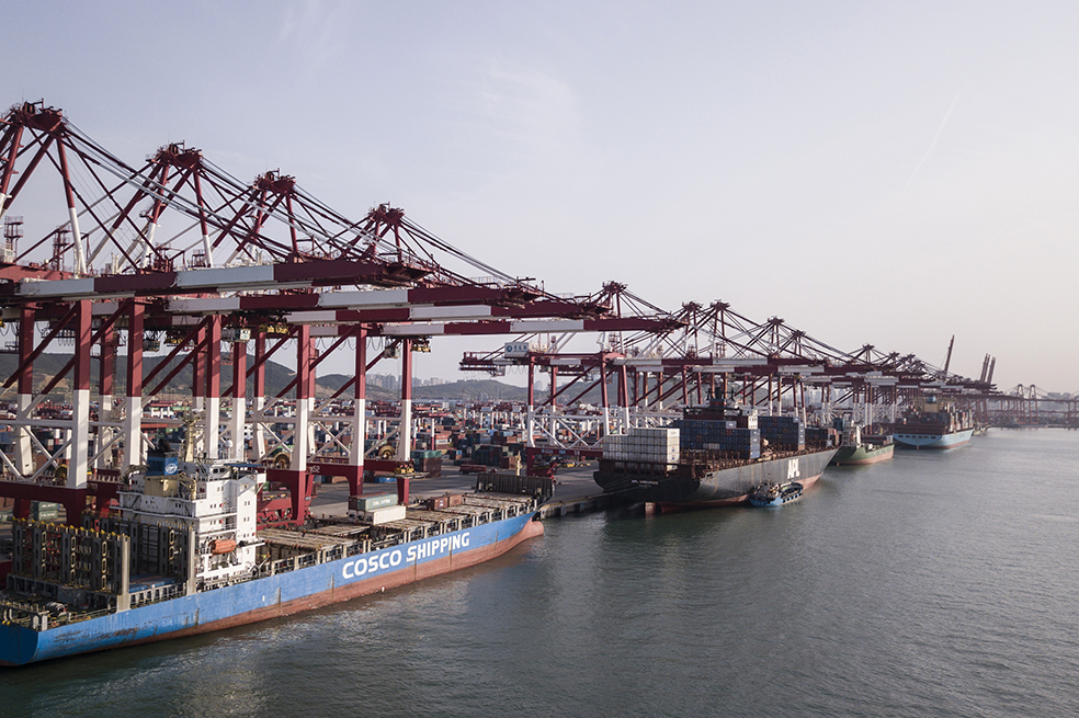 Trump anuncia aranceles de 25% sobre US$50.000 millones de importaciones chinas