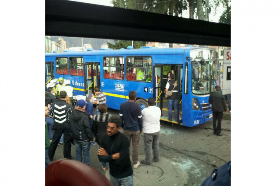 Bus del SITP se estrelló con nueve vehículos