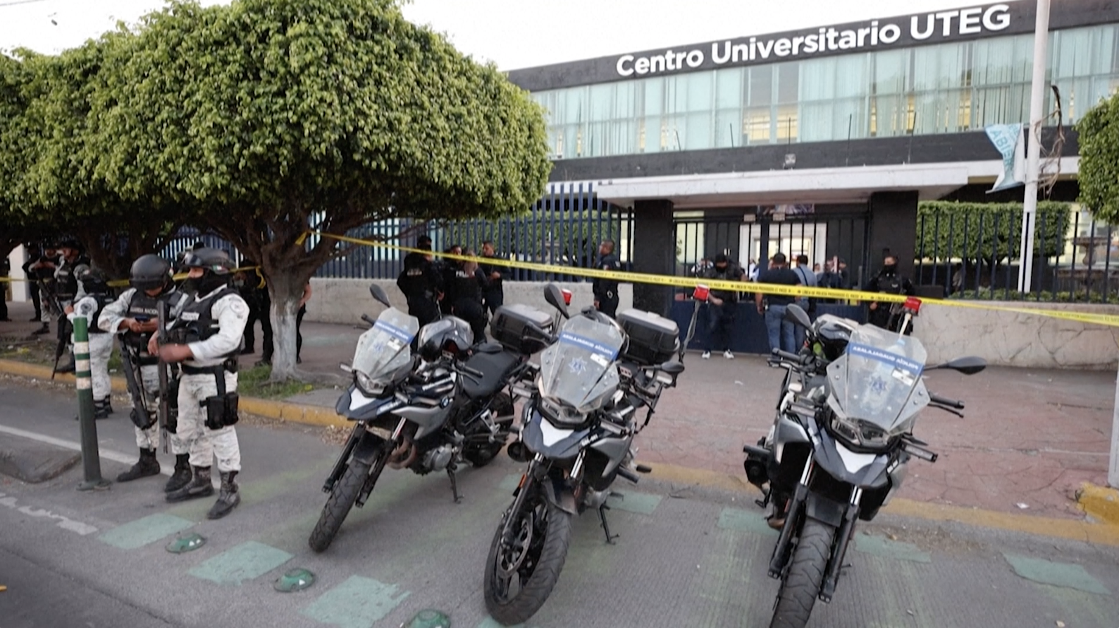Un hombre asesina a dos mujeres en una universidad de México