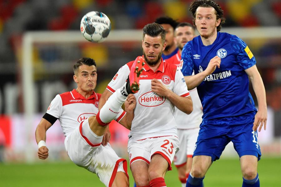 El Schalke cae ante el Fortuna Düsseldorf y ahonda su crisis