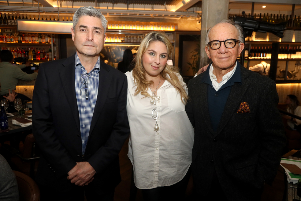 Victor vargas y Ursula levy y Hugo Sabogal