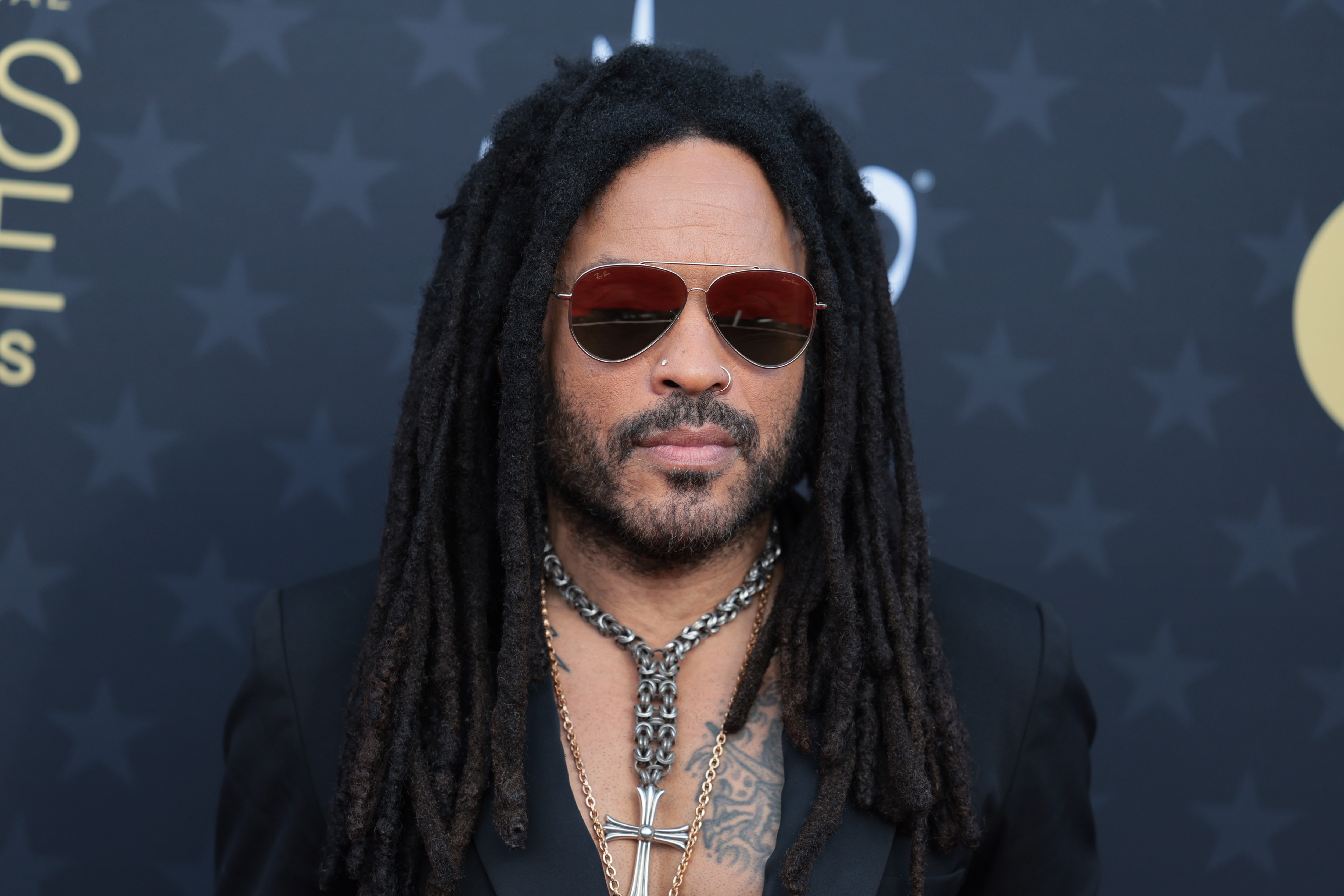 Santa Monica (United States), 14/01/2024.- US singer Lenny Kravitz attends the 29th Critics Choice Awards at The Barker Hangar in Santa Monica, California, USA, 14 January 2024. EFE/EPA/ALLISON DINNER