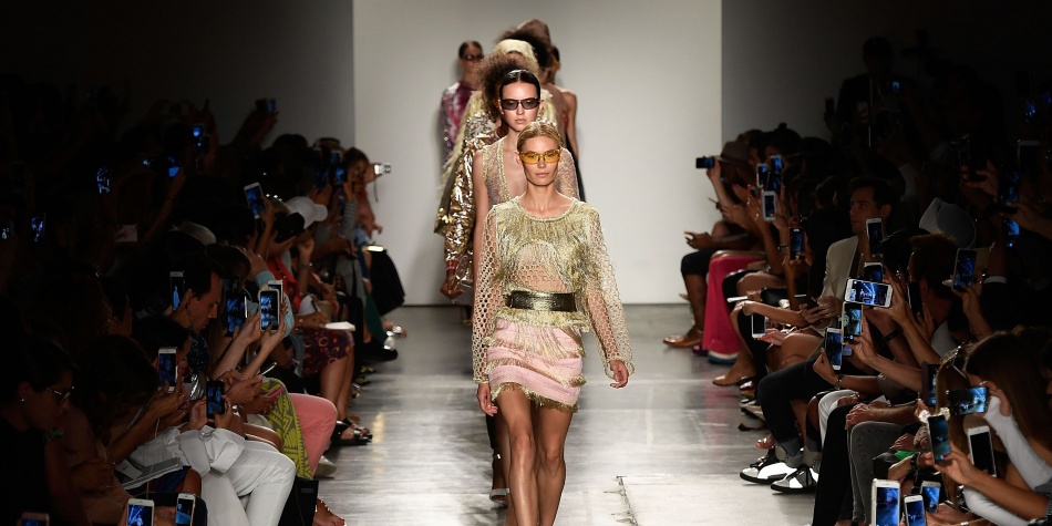 Custo Barcelona impresionó con su técnica en la Semana de la Moda de Nueva York