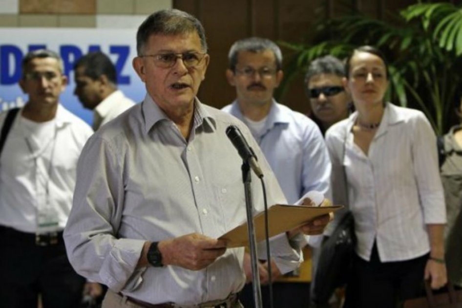 Farc insisten en crear comisión para identificar responsables del robo de tierras