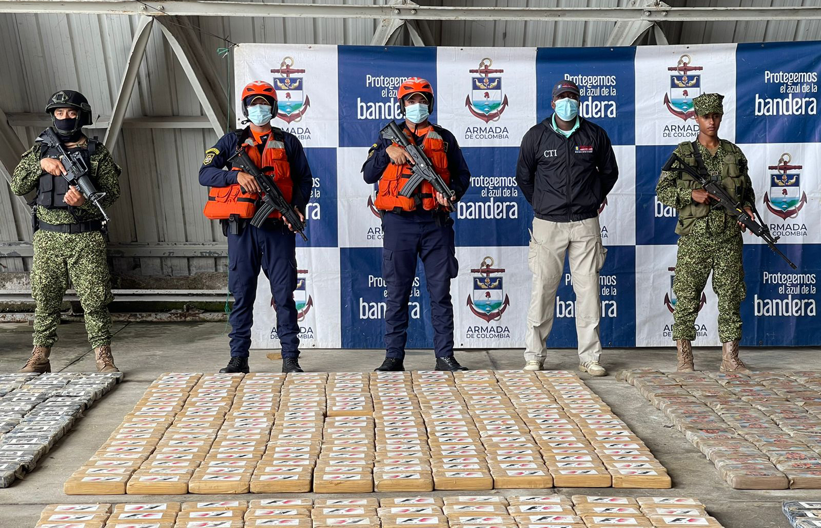 Golpe al Clan del Golfo: la Armada incauta cocaína por US$ 85 millones