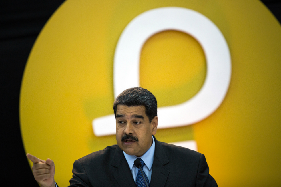 Maduro dice que inyectará US$ 1.000 millones a la economía obtenidos de su criptomoneda