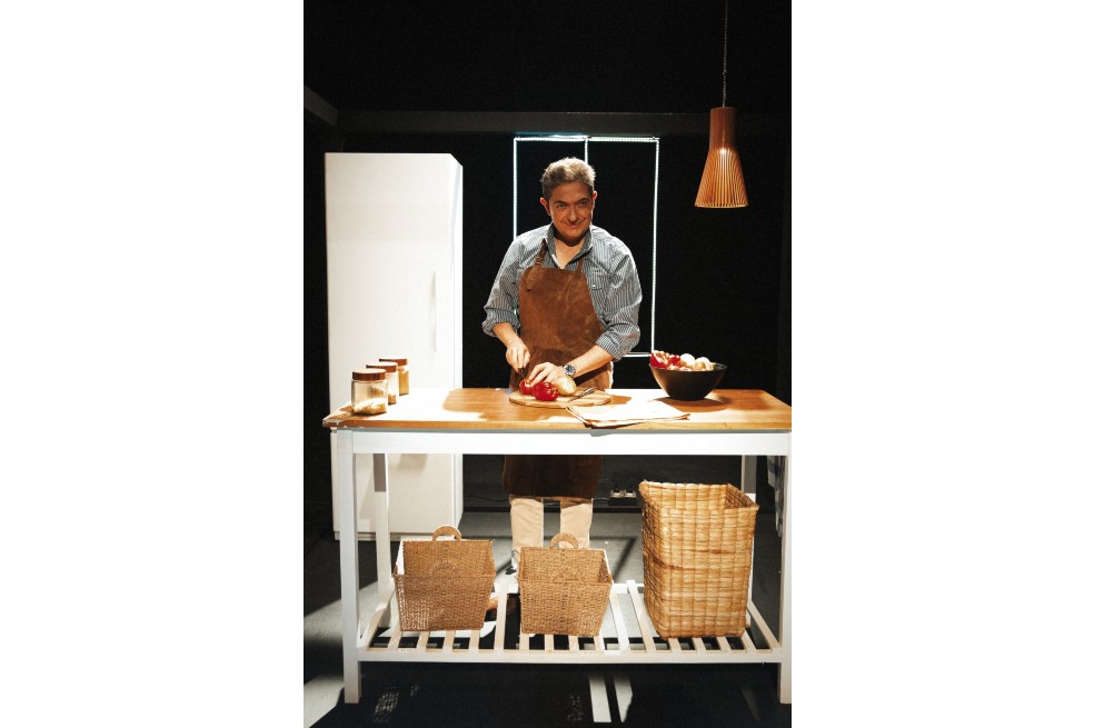 “Domingo”: primera puesta en escena interactiva del país