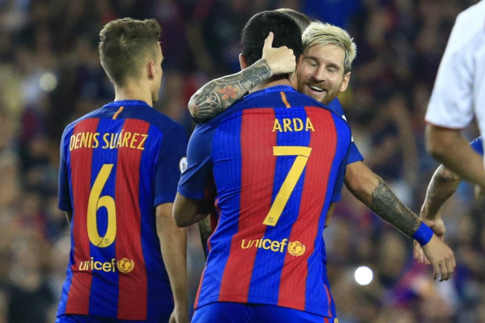 Con goles de Arda Turan y Messi, Barcelona se quedó con la Supercopa de España