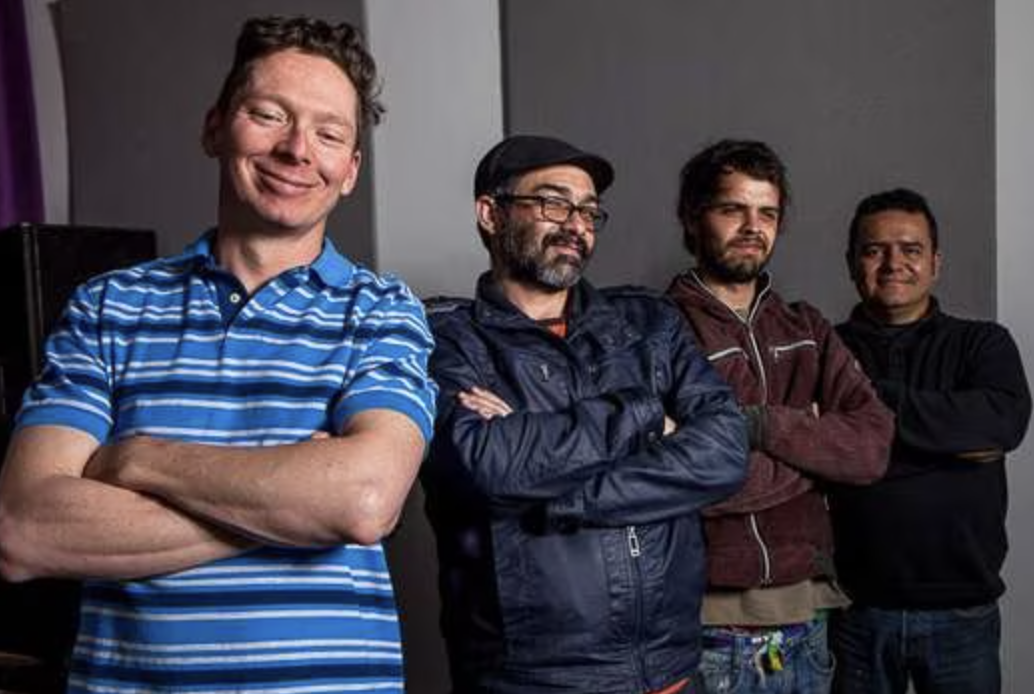 La banda bogotana lleva más de tres décadas creando, cantando y exponiendo la realidad de la capital a través de sus letras.